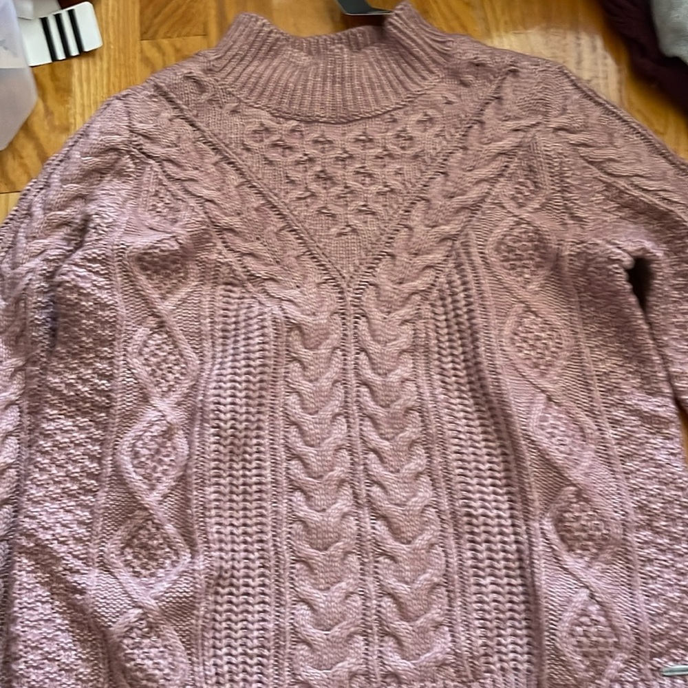 Abercrombie sweater